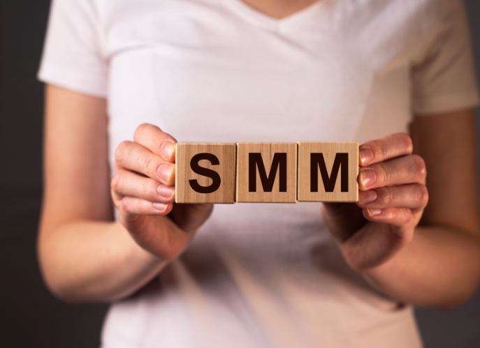 Social media marketing service icon